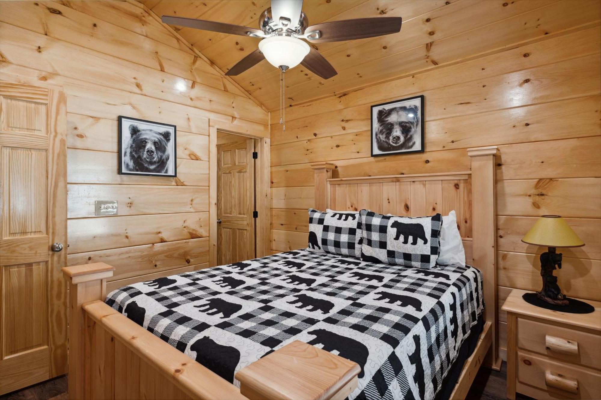 The 3 Bears Is A Newly Built 3 Bedroom Cabin Only 3 Minutes From The Parkway! Pigeon Forge Esterno foto