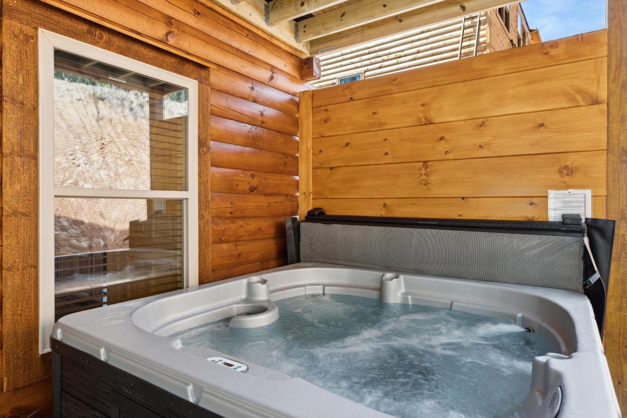 The 3 Bears Is A Newly Built 3 Bedroom Cabin Only 3 Minutes From The Parkway! Pigeon Forge Esterno foto